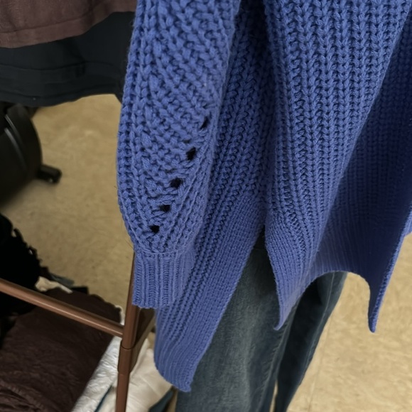 Oversized Blue Women's Sweater Cardigan - Picture 8 of 9